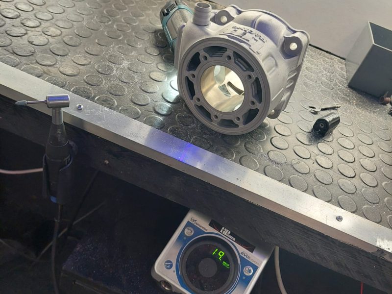 kz motor reviseren